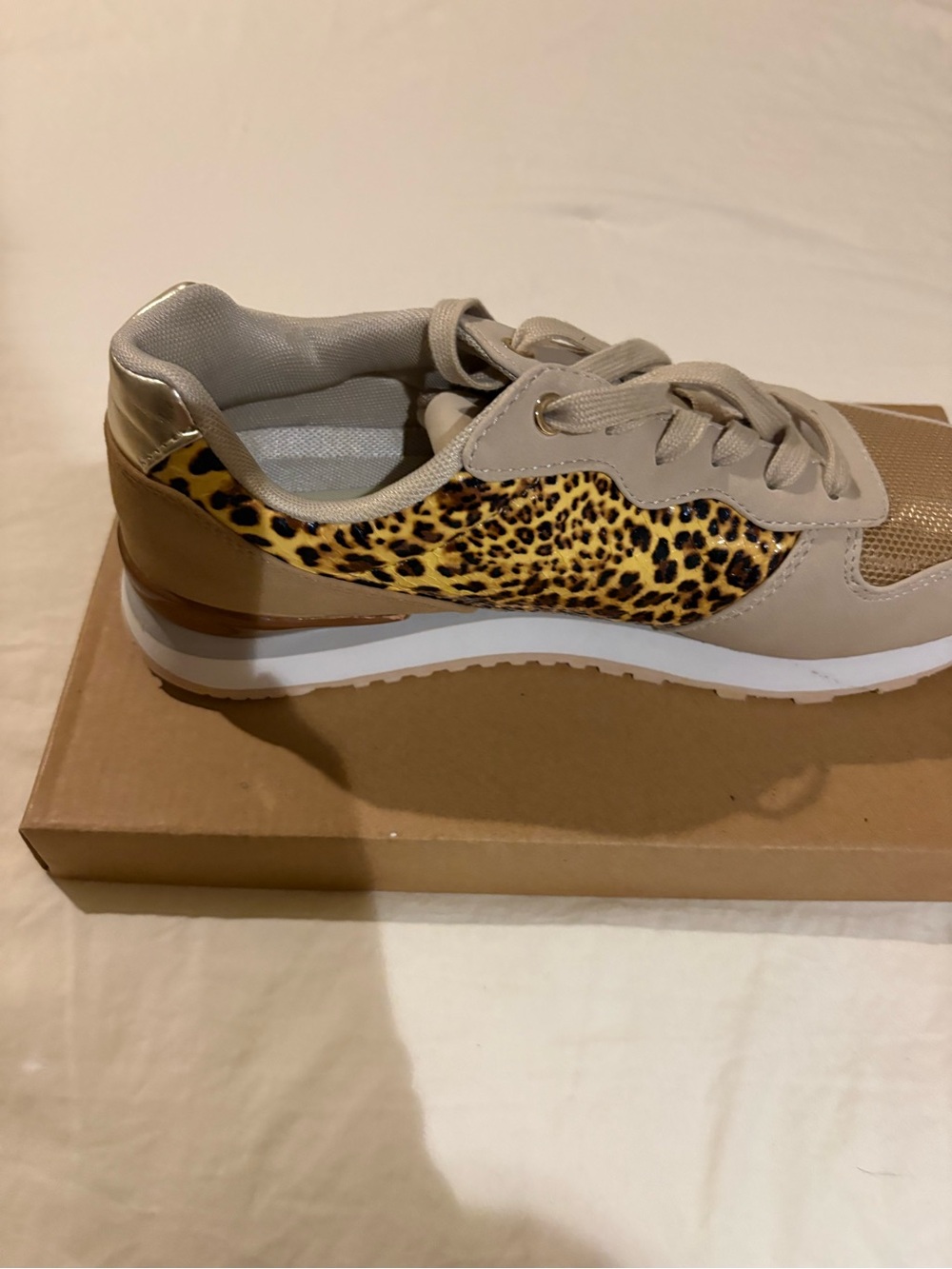 Vintage Havana Beige and Leopard-Print Women's Sneaker - Picture 2 of 5